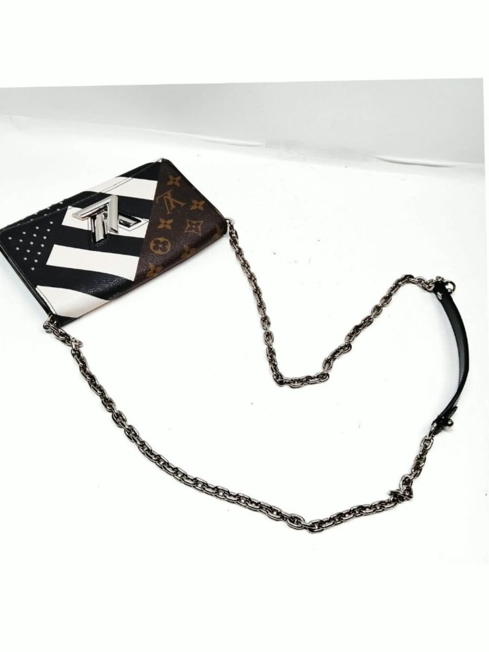 Authentic Louis Vuitton Twist Chain Bag Monogram Stripe LV Crossbody - Picture 6 of 16